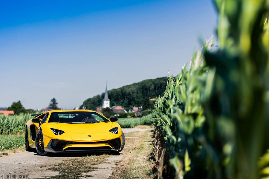  Lamborghini Aventador LP750-4 Superveloce 2015 года  (фото 25 из 49)